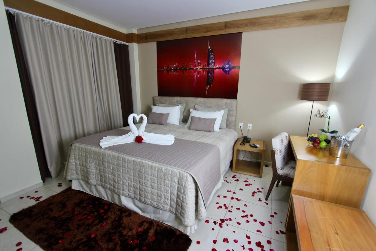 Taubaté Prisma Plaza Hotel מראה חיצוני תמונה