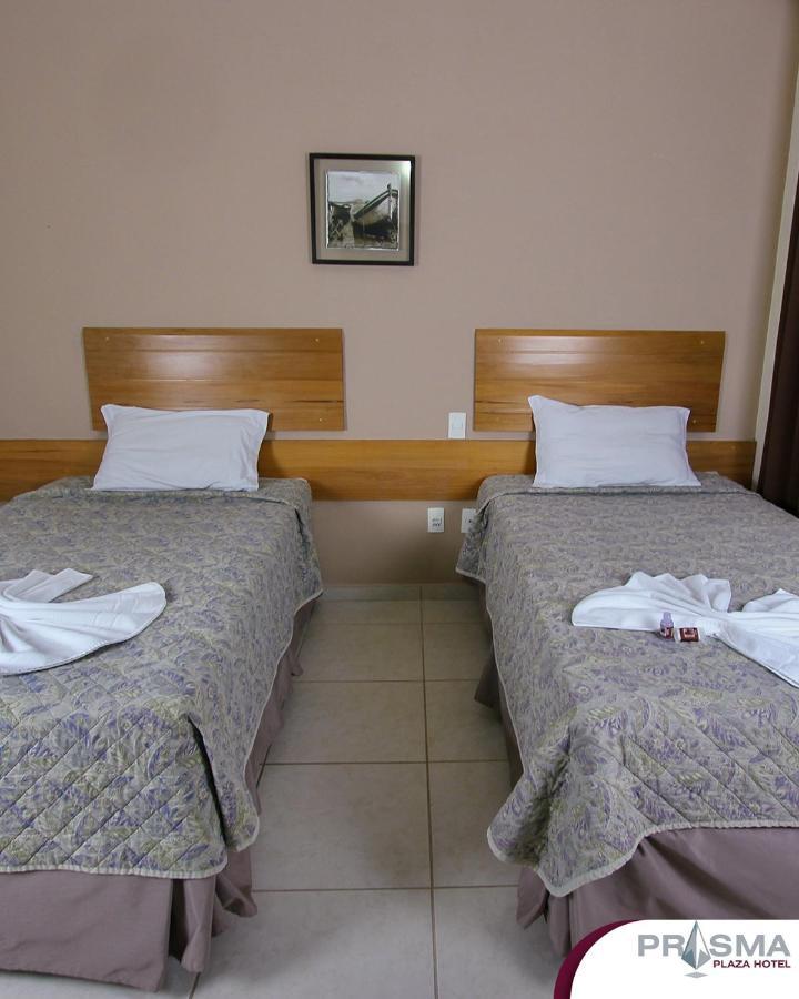 Taubaté Prisma Plaza Hotel מראה חיצוני תמונה