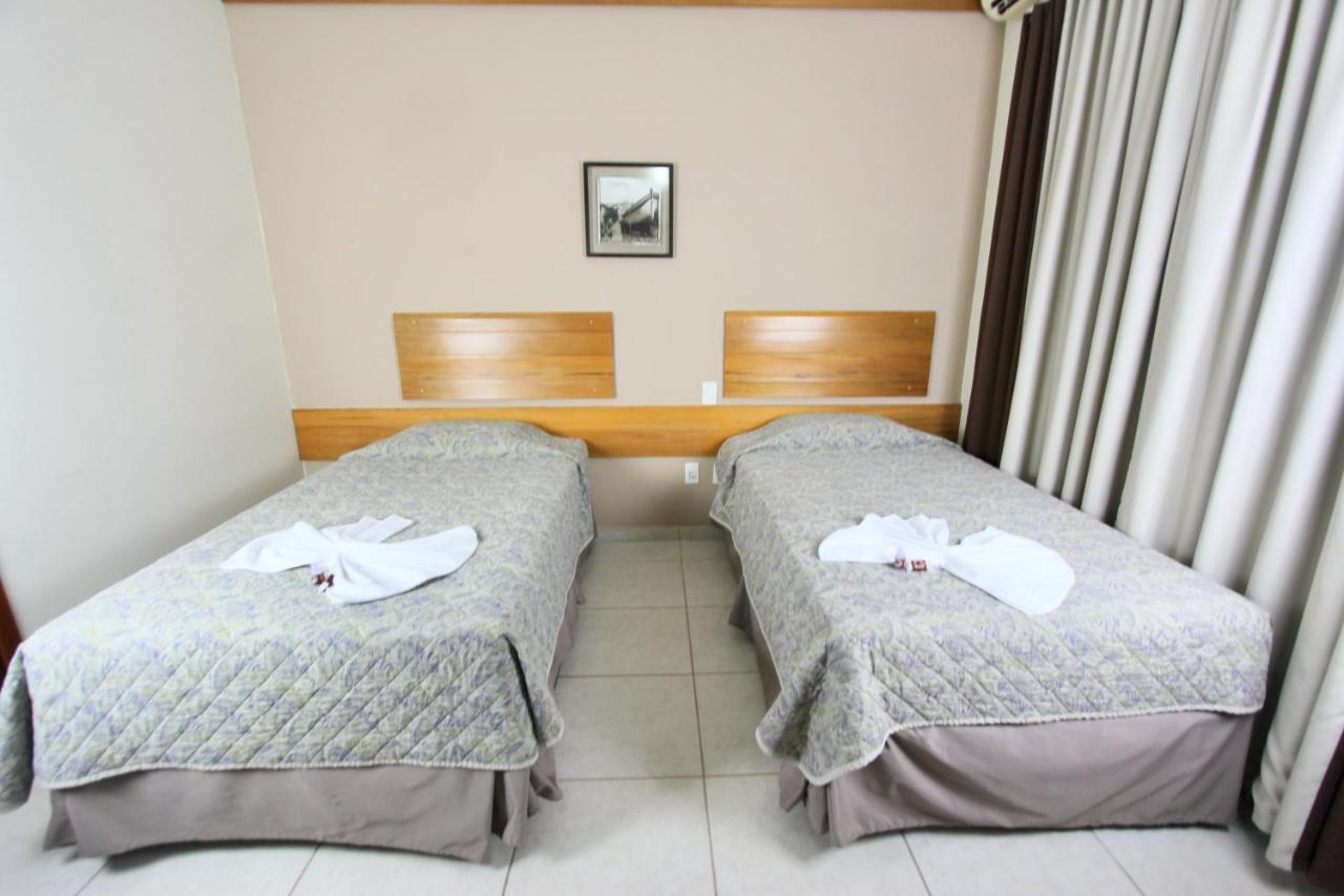 Taubaté Prisma Plaza Hotel מראה חיצוני תמונה