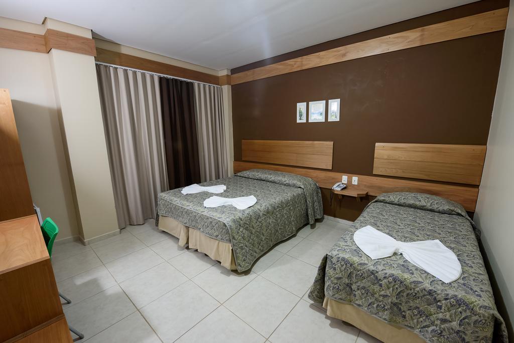 Taubaté Prisma Plaza Hotel חדר תמונה
