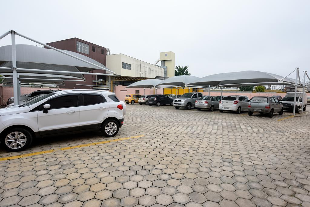 Taubaté Prisma Plaza Hotel מראה חיצוני תמונה